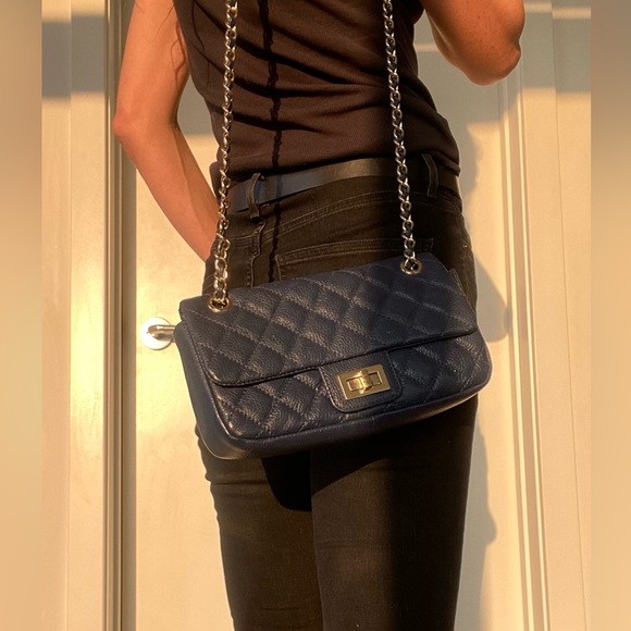 TWO Chanel style chain strap, real leather used purses, med/small - Picture 3 of 16